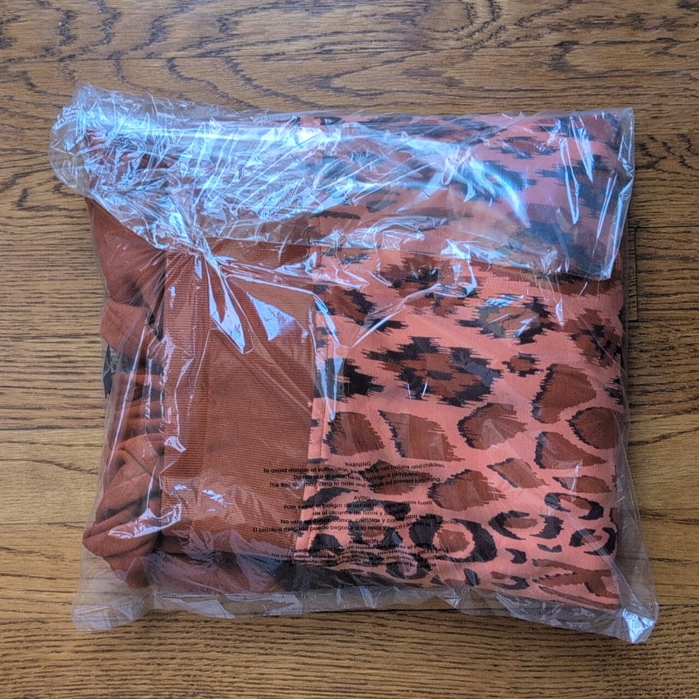 NWT FARM Rio Hoodie Adidas Collaboration Sweatshirt Animal Print Womens Size XL - Picture 3 of 7